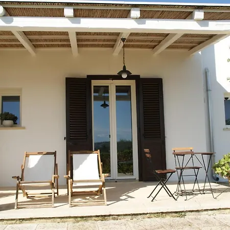 Sosta A Ponente Матино