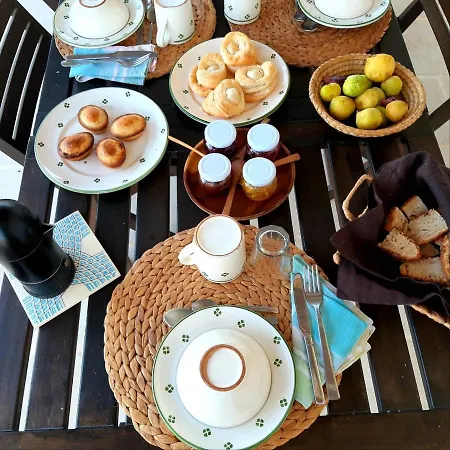 Sosta A Ponente 3* Matino